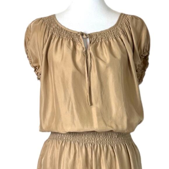 Talbots Dress Smocked Blouson Waist Tan 100% Silk Short Sleeve Women’s Medium M - Picture 5 of 12